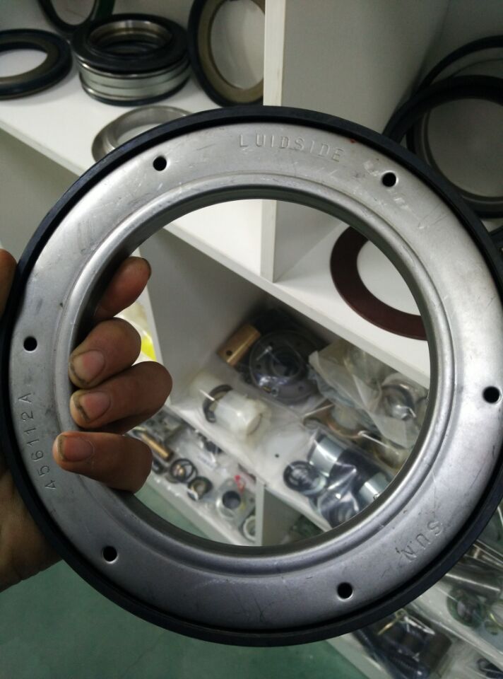wheel hub wheel oil seal 456112a precision seals bearings federal mogul