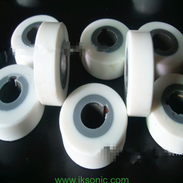 white silicone wheel with bearing high temperature resistant