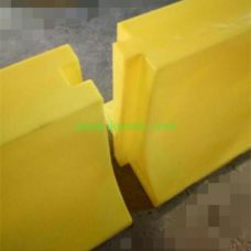 China Plastic road traffic barrier filled water barriers safety yellow black color red
