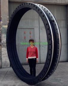 DN2600 rubber coupling joint with steel ring large diameter pipe fitting rubber seal gasket