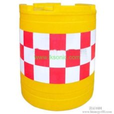PE road safety barrier supplier