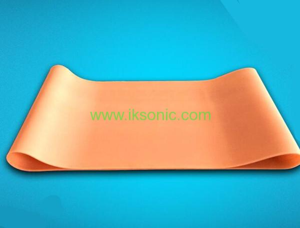 Silicone Conveyor Belt manufacturer supplier Red Conveyor Belt fabric inserted plastic bag machine fabric rib belt