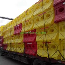 Supply three holes plastic water filled water barrier