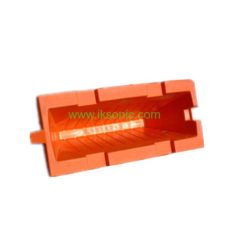 hollow bottom of Stackable Plastic Traffic Barrier foldable barrier factory