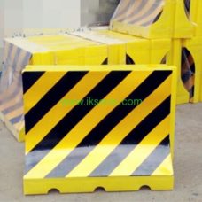 manufacturer Yellow Black Plastic Water Barrier road traffic safety security barriers