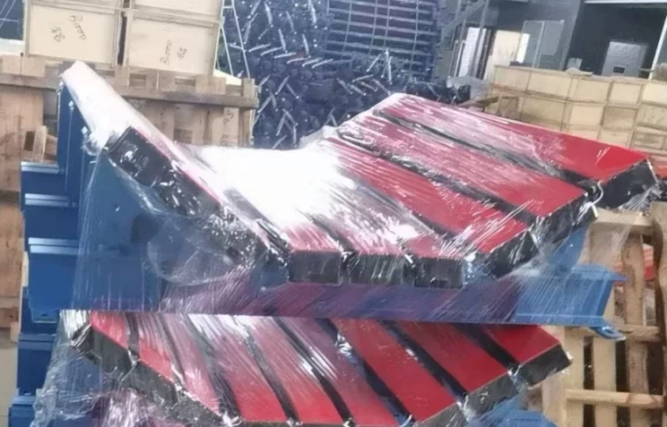 Belt Conveyor Impact Bars Bed - Rubber Plastic Flame Retardant Wear-Resistant Mining Impact Bed