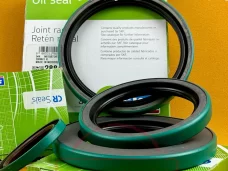 SKF CR Inch Metal Cased Oil Seals - 8660,8665,3626,3621,8646,8648,8690,38691 Industrial Sealing Parts