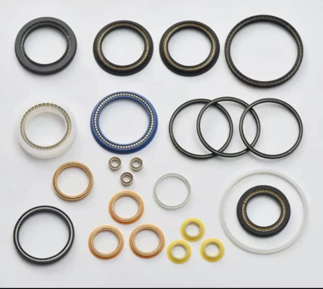 UPE/PEEK Spring Energized Seal China Manufacturer 1.5mm Plunger