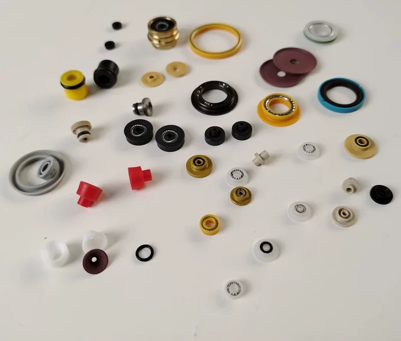 UPE/PEEK Positioning Chip Seal China Manufacturer Spring Energized V-Ring