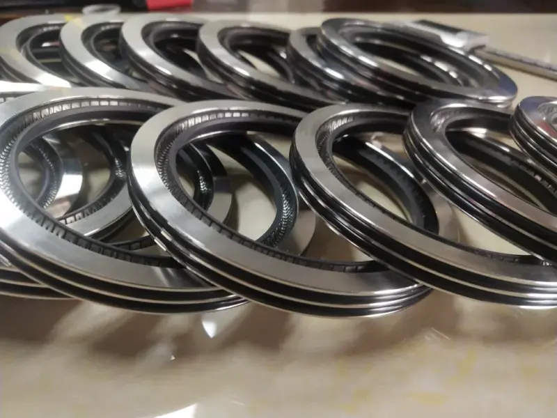 Composite Oil Seal AIG523 High Speed Rotary Oil Seal by IKSONIC CO., LTD. China factory manufacturer supplier