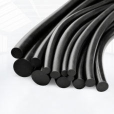 Assorted black EPDM solid round rubber cords with thirteen visible cut ends and different relative diameters. IKSONIC wholesale supply.
