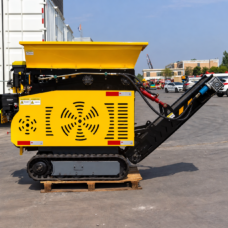 Side view of the mini jaw crusher showing rubber tracks and conveyor structure — supplied by IKSONIC.