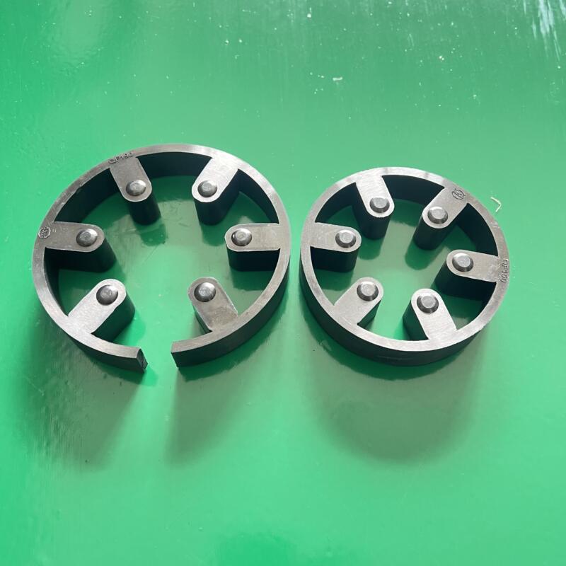 iksonic-qf190-qf150-coupling-replacement-elements-supplier QF190 and QF150 marked replacement coupling elements shown together, supplied by IKSONIC China.